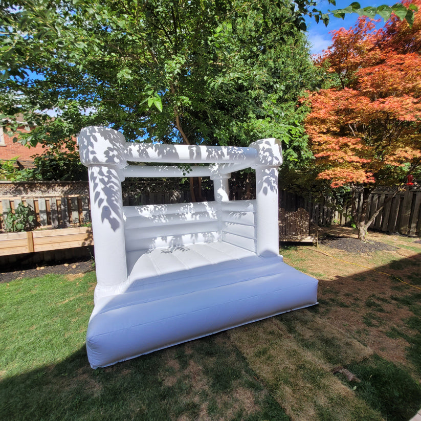 10ft x 10ft White Flat Top Bouncy Castle