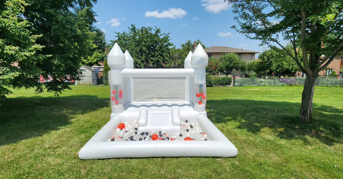 10ft x 13ft White Balloon Bouncy Castle