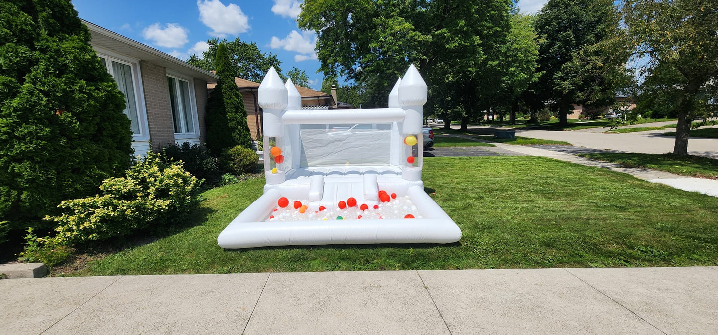 10ft x 13ft White Balloon Bouncy Castle