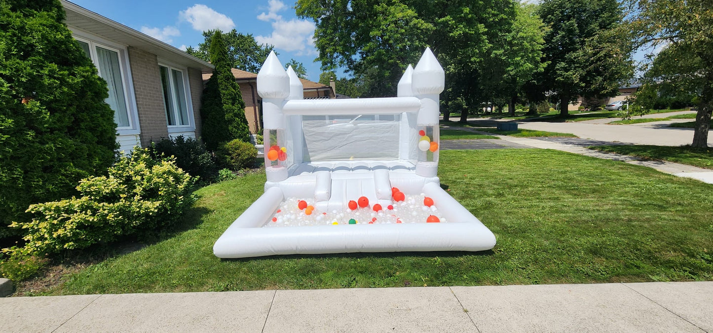 10ft x 13ft White Balloon Bouncy Castle